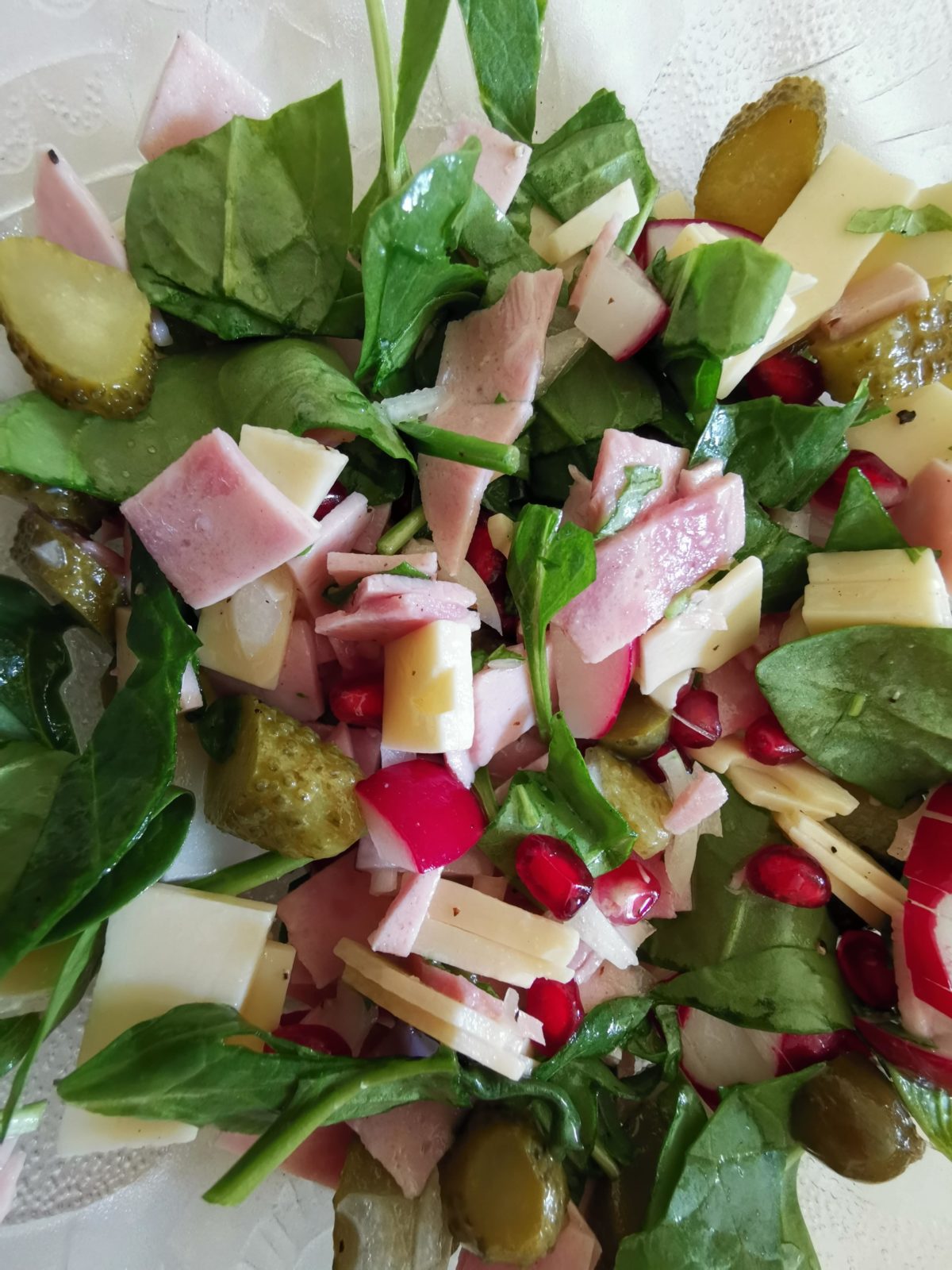 Käse Kochschinken Salat mit Radieschen - Hexen-kochen-praktisch