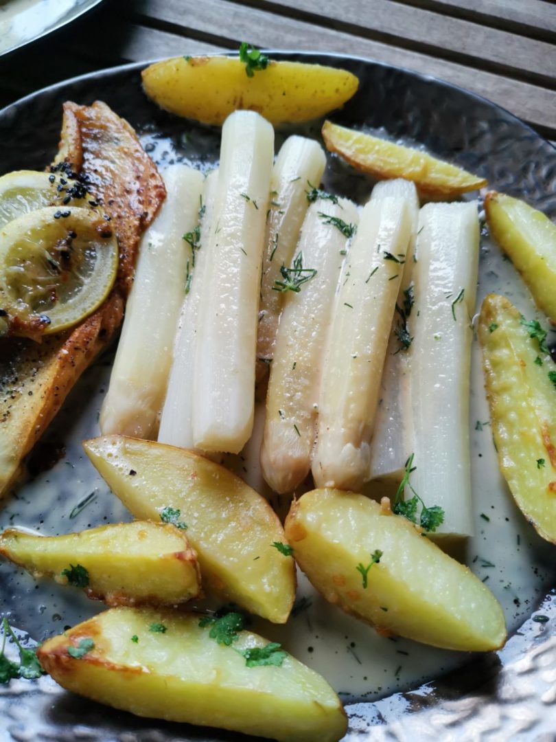 Spargel-mit-Potatoes-Rezept-Karla-Gast Spargel mit Potatos und Zander