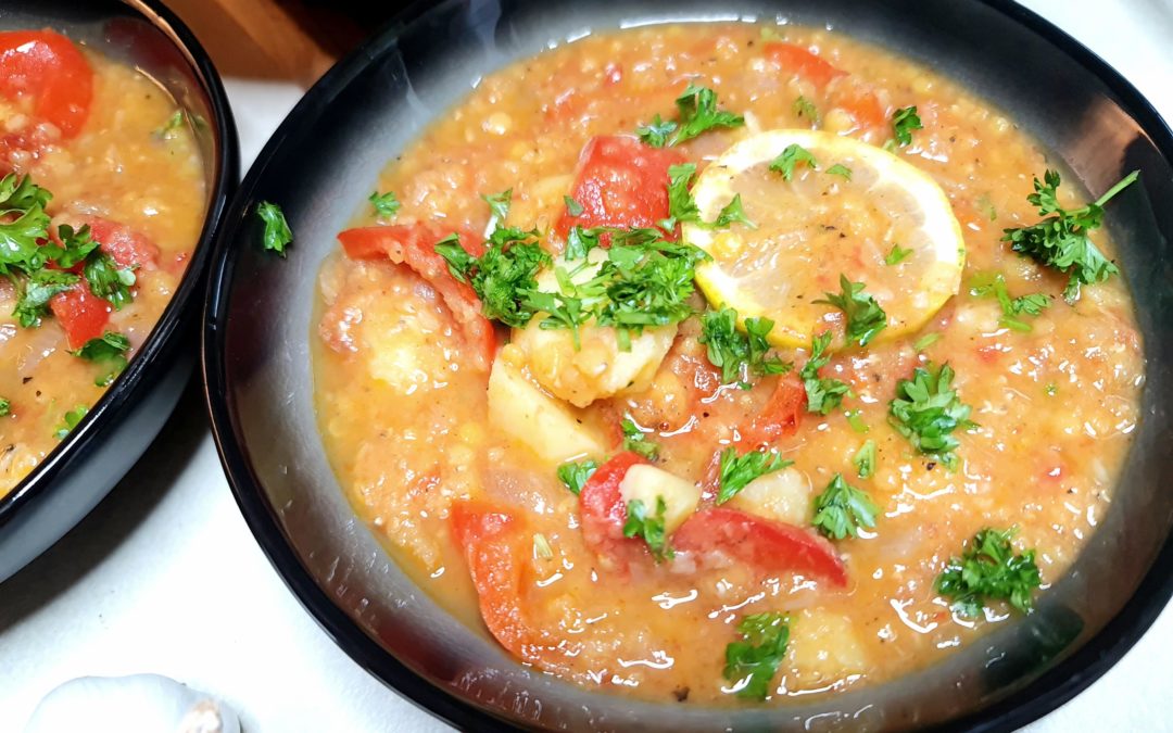 Paprika Kartoffelgulasch mit Linsen